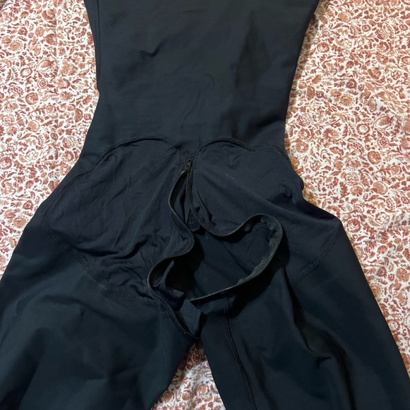 Faja - Picture 5 of 7